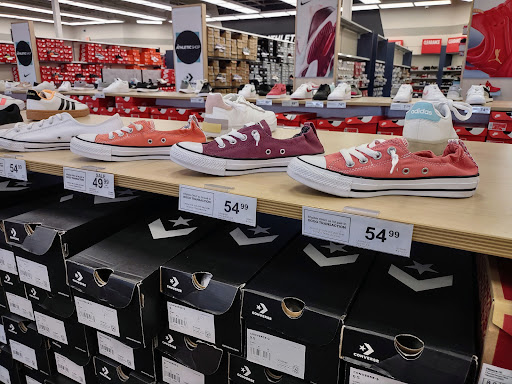 Shoe Store «Rack Room Shoes», reviews and photos, 11667 Bandera Rd, San Antonio, TX 78250, USA