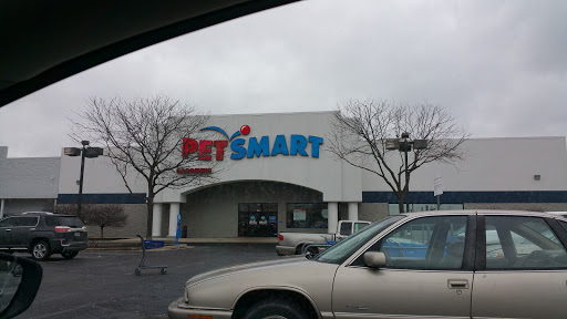 Pet Supply Store «PetSmart», reviews and photos, 3450 N Morrison Rd, Muncie, IN 47304, USA