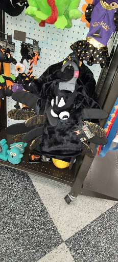 Pet Supply Store «Petco Animal Supplies», reviews and photos, 430 N Euclid St, Anaheim, CA 92801, USA