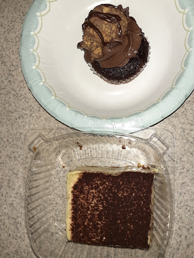 Bakery «Desserts By Dana», reviews and photos, 1212 Capitol Trail, Newark, DE 19711, USA