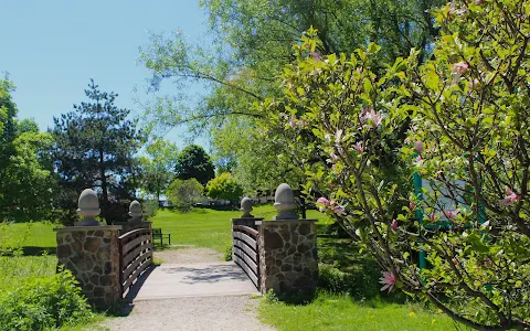 Lake Erie Arboretum at Frontier image