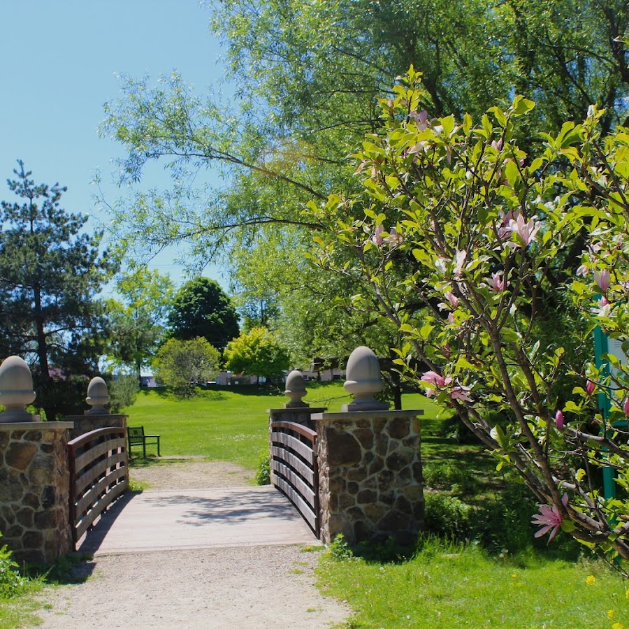 Lake Erie Arboretum at Frontier