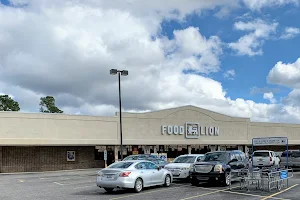 Food Lion image