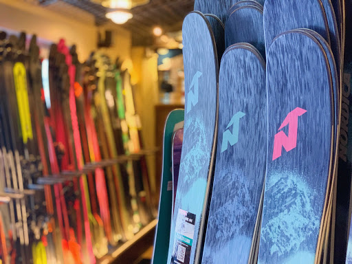 Ski Rental Service «Pinnacle Ski And Sports», reviews and photos, 3391 Mountain Rd, Stowe, VT 05672, USA