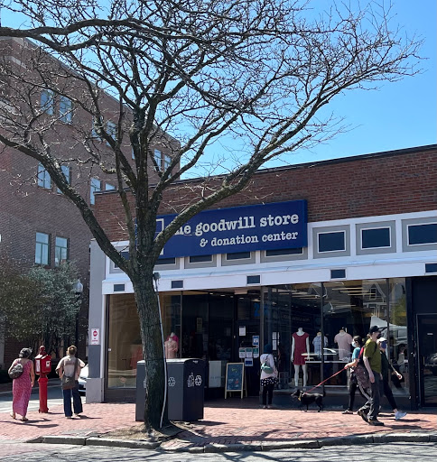 Thrift Store «Goodwill», reviews and photos