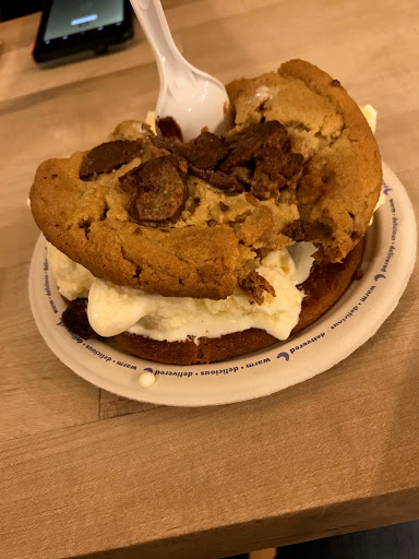 Cookie Shop «Insomnia Cookies», reviews and photos, 128 W Chimes St, Baton Rouge, LA 70802, USA