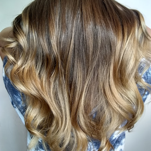 Beauty Salon «London Calling Salon», reviews and photos, 27380 Gratiot Ave, Roseville, MI 48066, USA