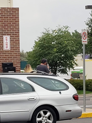 Tire Shop «Discount Tire Store - Littleton, CO», reviews and photos, 2307 W Belleview Ave, Littleton, CO 80120, USA