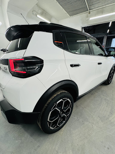 Photo 3 - MIKA AUTOMOBILES