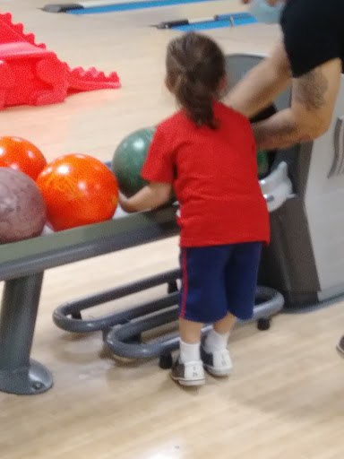 Bowling Alley «Bowlerland», reviews and photos, 2417 Hollers Ave, Bronx, NY 10475, USA