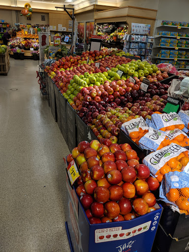 Grocery Store «Stop & Shop», reviews and photos, 99 Linwood Ave, Colchester, CT 06415, USA