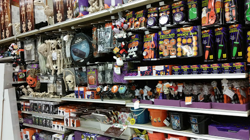 Grocery Store «Ralphs», reviews and photos, 2661 Green River Rd, Corona, CA 92882, USA