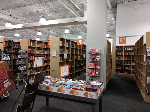 Used Book Store «2nd & Charles», reviews and photos, 815 Ernest W Barrett Pkwy NW, Kennesaw, GA 30144, USA