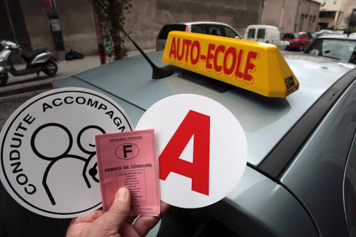 Auto-Moto École de Gare À Clamart à Clamart, Hauts-de-Seine