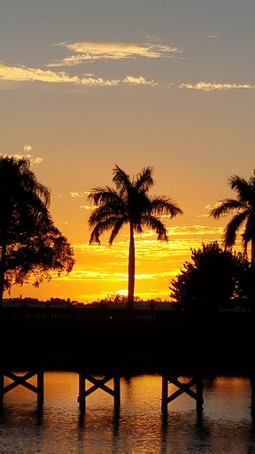 Golf Club «Pompano Beach Golf Shop», reviews and photos, 1101 N Federal Hwy, Pompano Beach, FL 33062, USA