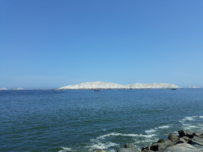 Opinii despre Cerca Del Mar în Chimbote - Farmacia