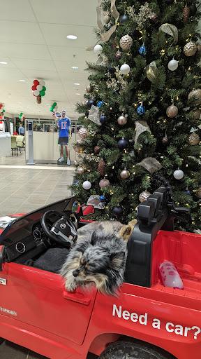 Car Dealer «Vanderstyne Toyota», reviews and photos, 4374 W Ridge Rd, Rochester, NY 14626, USA