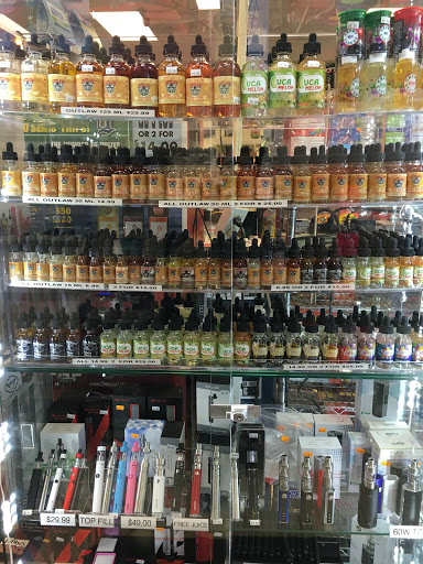 Liquor Store «Washtenaw Liquor Store And INLINE VAPE SHOP.Largest Craft Beer And Wine Selection And We Cash Checks», reviews and photos, 1519 Washtenaw Rd, Ypsilanti, MI 48197, USA