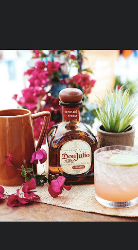 Liquor Store «Village Wine & Liquor Inc», reviews and photos, 161 N Wellwood Ave, Lindenhurst, NY 11757, USA