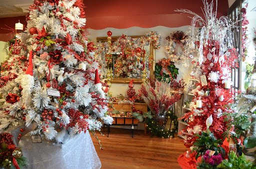 Florist «Carousel Flowers by Shamrock Garden Florist», reviews and photos, 527 S York St, Elmhurst, IL 60126, USA
