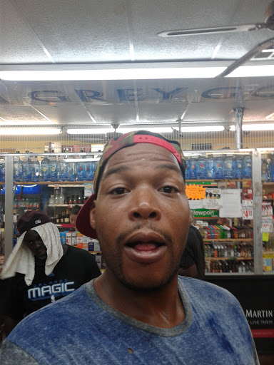 Liquor Store «Liquor Master #5», reviews and photos, 3000 Old Winter Garden Rd, Orlando, FL 32805, USA