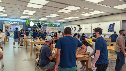 Computer Store «Apple Arden Fair», reviews and photos, 1689 Arden Way, Sacramento, CA 95815, USA