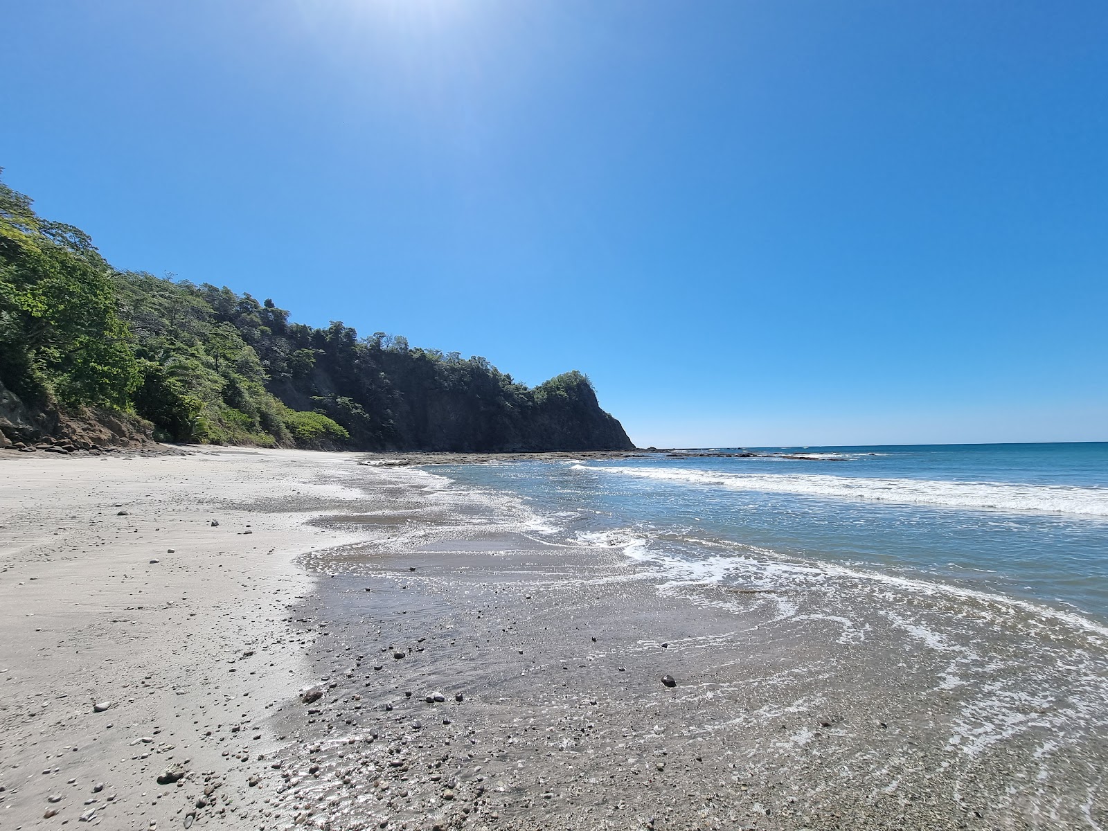 Zdjęcie Playa Barco Quebrado położony w naturalnym obszarze