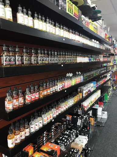 Tobacco Shop «Tobacco Town & Vape», reviews and photos, 9435 W Irving Park Rd, Schiller Park, IL 60176, USA