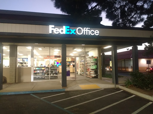 Print Shop «FedEx Office Print & Ship Center», reviews and photos, 560 E El Camino Real Suite B, Sunnyvale, CA 94087, USA