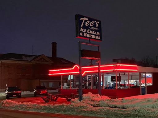 Tee's Ice Cream & Burgers