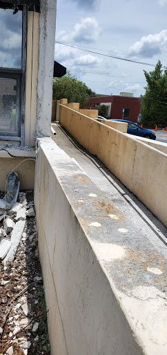 Auto Body Shop «Brandon Body Shop», reviews and photos, 134 W Robertson St, Brandon, FL 33511, USA