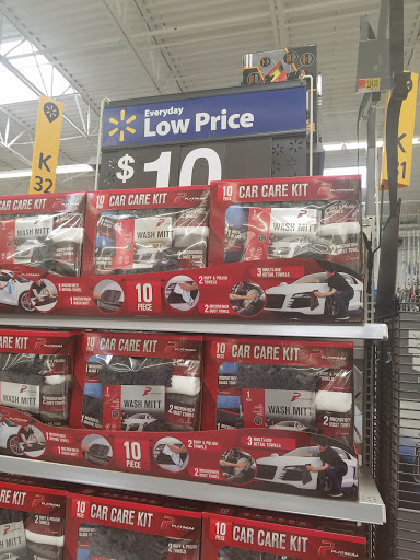 Department Store «Walmart Supercenter», reviews and photos, 419 Hwy 52 Bypass W, Lafayette, TN 37083, USA