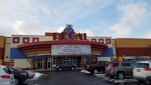 Movie Theater «Regal Cinemas Henrietta 18», reviews and photos, 525