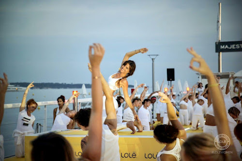 Cours de yoga Carole Yoga Côte d'Azur Vallauris