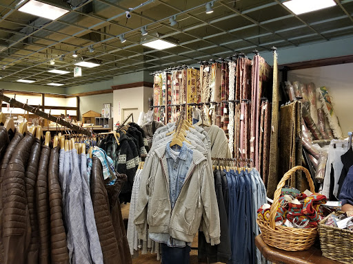 Shopping Mall «Sugar House Shopping Center», reviews and photos, 2274 S 1300 E, Salt Lake City, UT 84106, USA