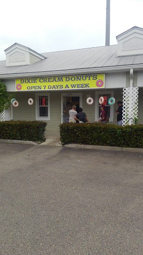 Donut Shop «Dixie Cream Donuts», reviews and photos, 1364 SW Bayshore Blvd, Port St Lucie, FL 34983, USA
