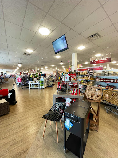 Department Store «T.J. Maxx», reviews and photos, 250 Grove St, Braintree, MA 02184, USA