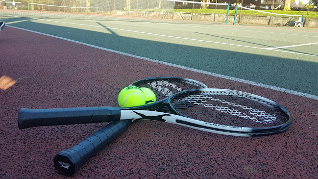 Reviews of Parks Tennis Abington Park in Northampton - Parking garage