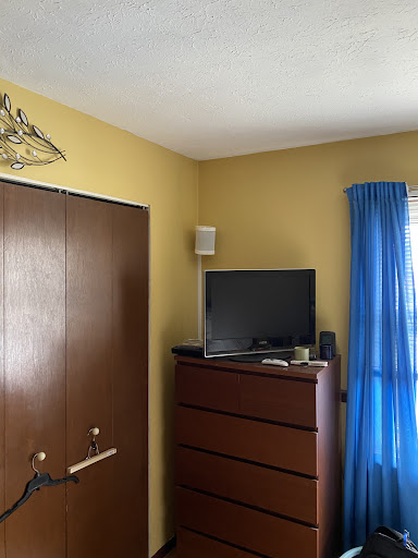 Home Theater Store «RadioActive Electronics», reviews and photos, 15624 W High St, Middlefield, OH 44062, USA