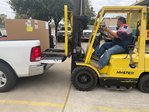 Auto Body Shop «Alamo City Automotive & Collision», reviews and photos, 2518 SW 36th St, San Antonio, TX 78237, USA