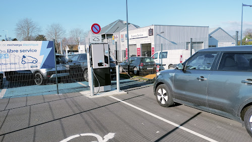 Borne de recharge de véhicules électriques Freshmile Charging Station Saint-Vigor-le-Grand