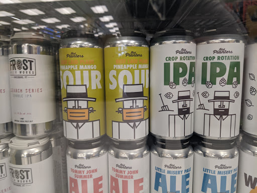 Liquor Store «Busa Wine & Spirits», reviews and photos, 21 Traders Way, Salem, MA 01970, USA