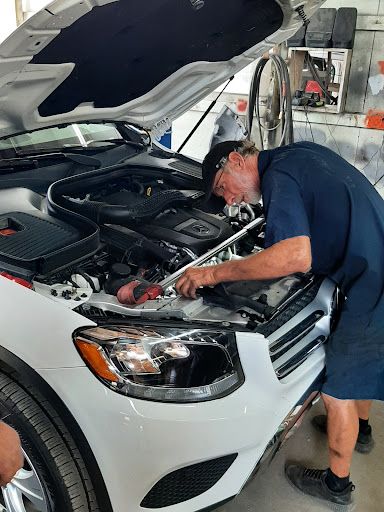 Auto Repair Shop «Robert Hart Auto Repair», reviews and photos, 19023 US-41, Lutz, FL 33549, USA