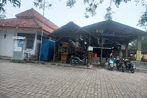 Balai Desa Losari Kidul, Cirebon image