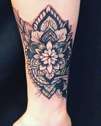 Explore 3d tattoo ideas for guys, creative tattoo ideas in Blackwood, available at Candi Girl Ink