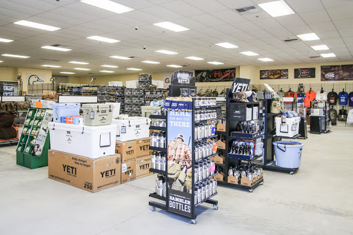 Sporting Goods Store «Pacific Flyway Supplies- Sporting Goods and Ammo», reviews and photos, 1690 N Lincoln St, Dixon, CA 95620, USA