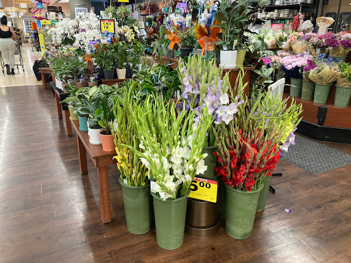 Grocery Store «King Soopers», reviews and photos, 12043 W Alameda Pkwy, Lakewood, CO 80228, USA