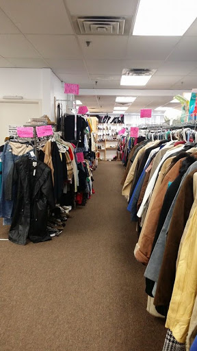 Used Clothing Store «Lovely Ladies», reviews and photos, 280 NY-211, Middletown, NY 10940, USA