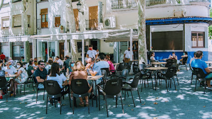 Bar La Plaza  Los Díaz  - Pl. Mayor, 8, 13610 Campo de Criptana, Ciudad Real, Spain