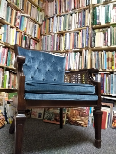 Used Book Store «Colton Books», reviews and photos, 604 E Bidwell St, Folsom, CA 95630, USA